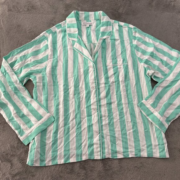 PJ Salvage Pajamas Set XL Green White Striped Shorts Shirt Top - Picture 4 of 6